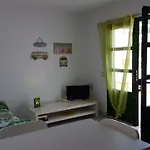 Puerta Del Sol Apartment